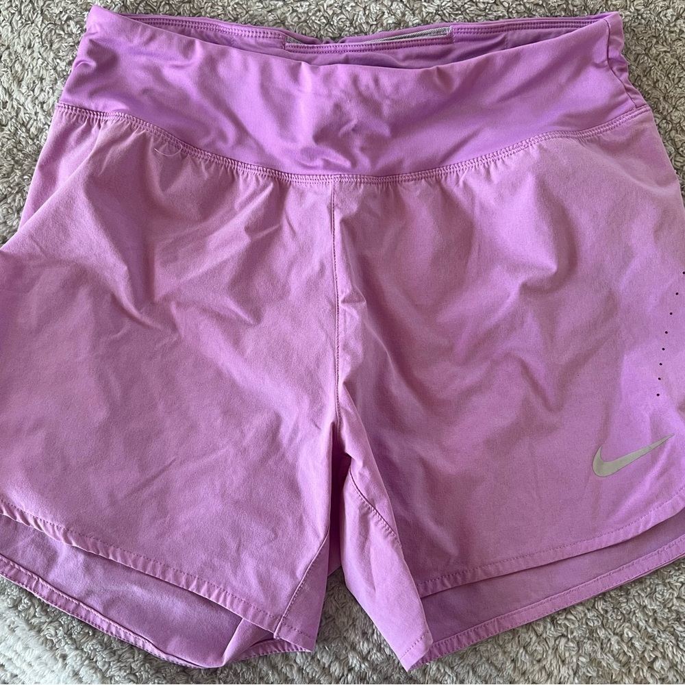 Women’s Nike Eclipse Shorts